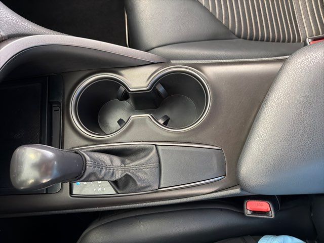2021 Toyota Camry SE | Rome, GA | Knight's Car Store 2021 Toyota Camry SE | Rome, GA | Knight's Car Store