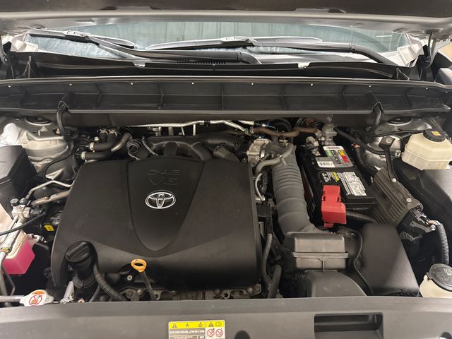 2021 Toyota HIGHLANDER XLE 2021 Toyota HIGHLANDER XLE