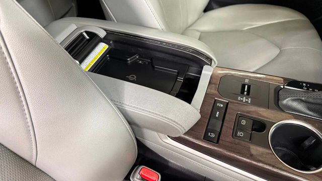 2021 Toyota Highlander Limited | Houston, TX | Houston Auto Credit