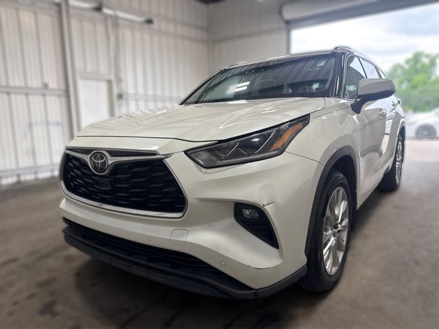 2021 Toyota HIGHLANDER LIMITED | Houston, TX | Texas Star Motors
