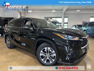 2021 Toyota Highlander XLE | Irving, Texas | Hopper Motorplex in Irving, Texas 75038