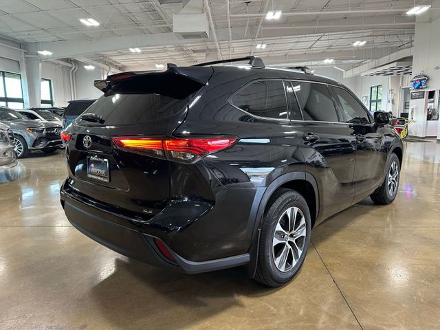 2021 Toyota Highlander XLE | Irving, Texas | Hopper Motorplex 2021 Toyota Highlander XLE | Irving, Texas | Hopper Motorplex