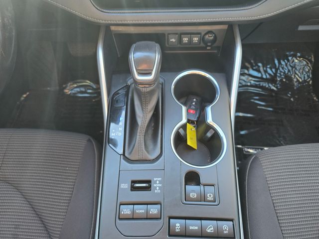 2021 Toyota Highlander LE 2021 Toyota Highlander LE