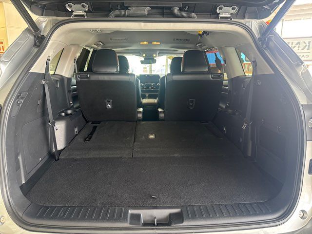 2021 Toyota Highlander Limited | Rome, GA | Knight's Car Store