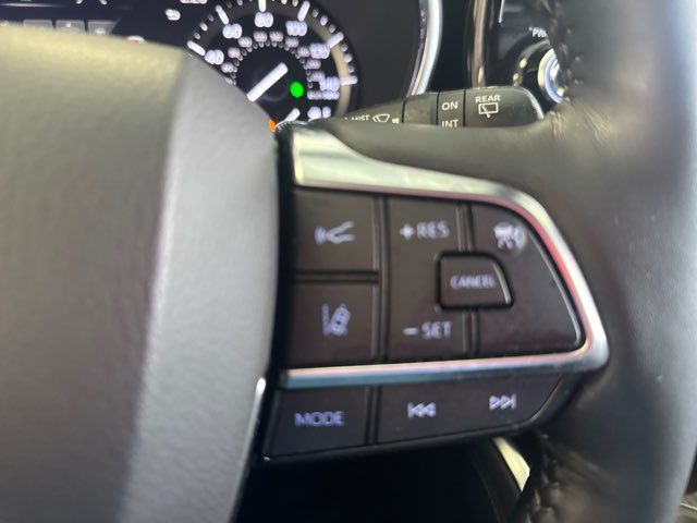 2021 Toyota Highlander Limited | Rome, GA | Knight's Car Store 2021 Toyota Highlander Limited | Rome, GA | Knight's Car Store