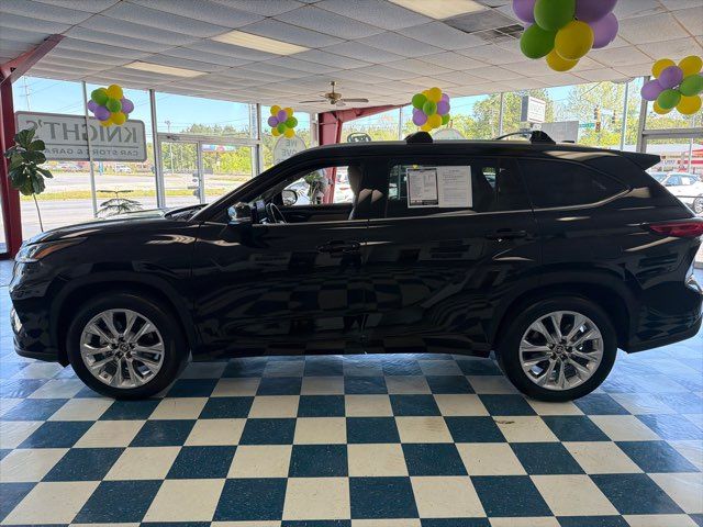 2021 Toyota Highlander Limited | Rome, GA | Knight's Car Store