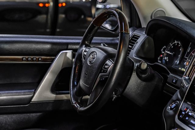 2021 Toyota Land Cruiser Rare ICONIC 200 Series Southern Owned PPF 3rd Row | Dallas, TX | East Dallas Diesel 2021 Toyota Land Cruiser Rare ICONIC 200 Series Southern Owned PPF 3rd Row | Dallas, TX | East Dallas Diesel