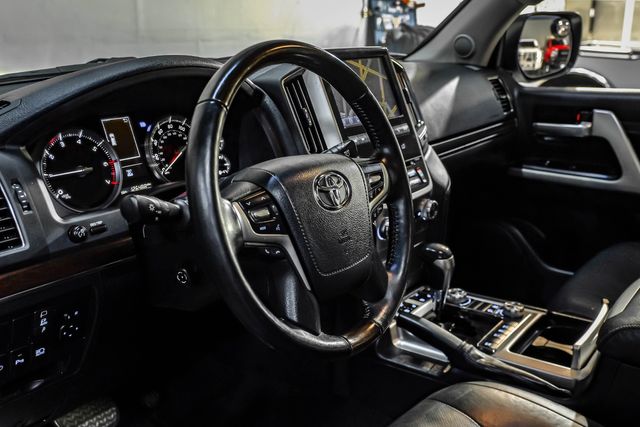 2021 Toyota Land Cruiser Rare ICONIC 200 Series Southern Owned PPF 3rd Row | Dallas, TX | East Dallas Diesel 2021 Toyota Land Cruiser Rare ICONIC 200 Series Southern Owned PPF 3rd Row | Dallas, TX | East Dallas Diesel