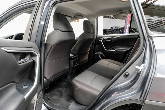 2021 Toyota RAV4 XLE | Addison, TX | Addison Autoplex