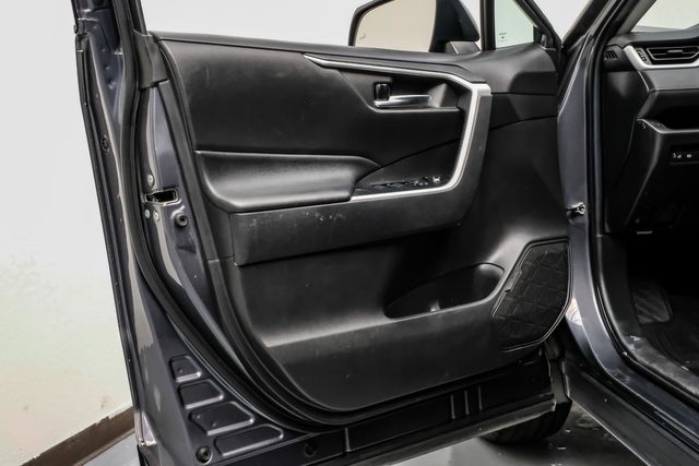 2021 Toyota RAV4 XLE | Addison, TX | Addison Autoplex