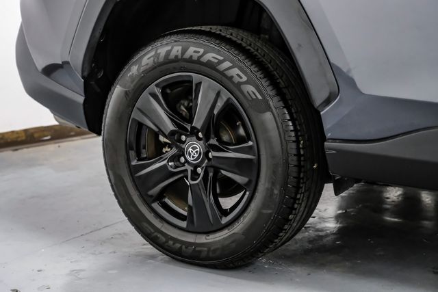 2021 Toyota RAV4 XLE | Addison, TX | Addison Autoplex