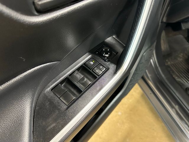 2021 Toyota RAV4 LE | Irving, Texas | Hopper Motorplex
