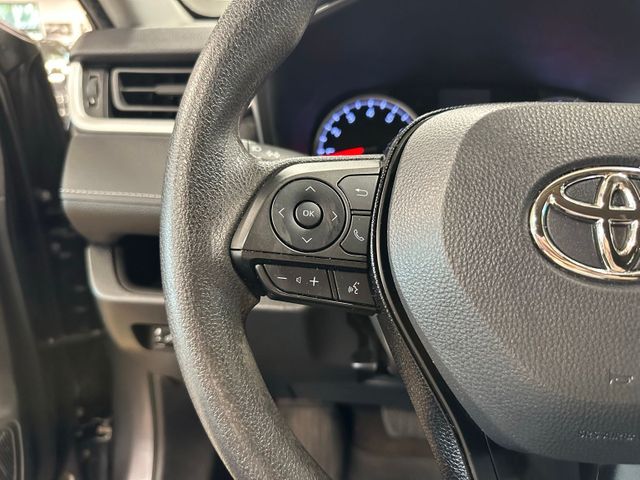 2021 Toyota RAV4 LE | Irving, Texas | Hopper Motorplex 2021 Toyota RAV4 LE | Irving, Texas | Hopper Motorplex