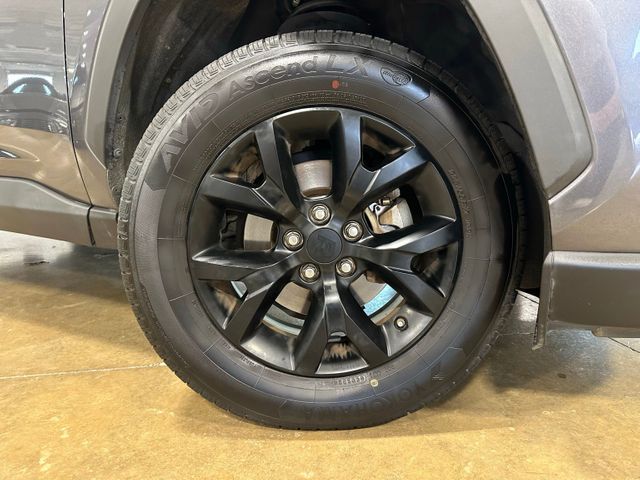 2021 Toyota RAV4 LE | Irving, Texas | Hopper Motorplex