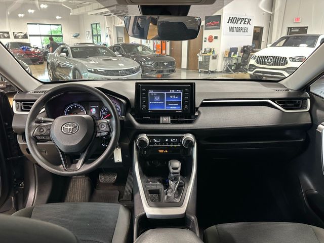 2021 Toyota RAV4 LE | Irving, Texas | Hopper Motorplex