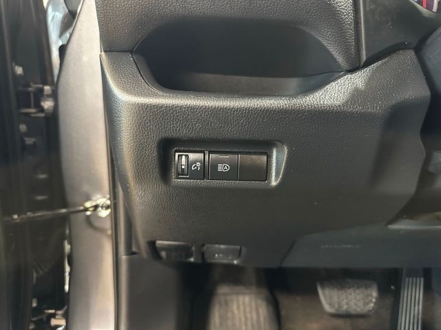 2021 Toyota RAV4 LE | Irving, Texas | Hopper Motorplex
