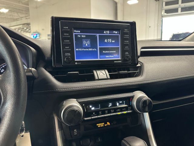 2021 Toyota RAV4 LE | Irving, Texas | Hopper Motorplex 2021 Toyota RAV4 LE | Irving, Texas | Hopper Motorplex