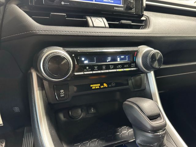 2021 Toyota RAV4 LE | Irving, Texas | Hopper Motorplex