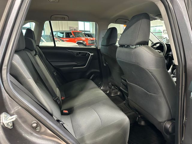 2021 Toyota RAV4 LE | Irving, Texas | Hopper Motorplex