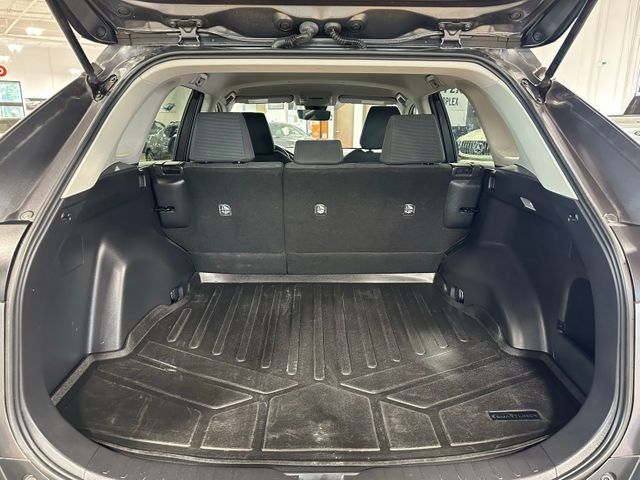 2021 Toyota RAV4 LE | Irving, Texas | Hopper Motorplex 2021 Toyota RAV4 LE | Irving, Texas | Hopper Motorplex