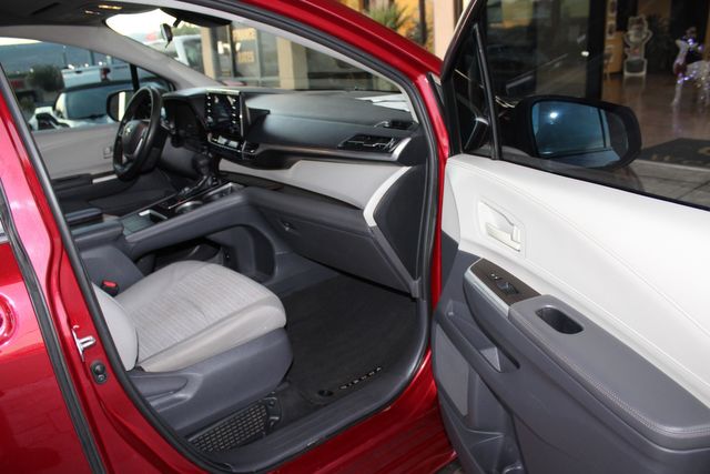 2021 Toyota Sienna LE 8-Passenger | Bullhead City, AZ | Automobile Consulting Services 2021 Toyota Sienna LE 8-Passenger | Bullhead City, AZ | Automobile Consulting Services