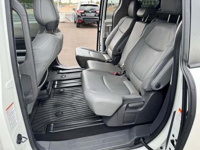2021 Toyota Sienna XLE 8-Passenger