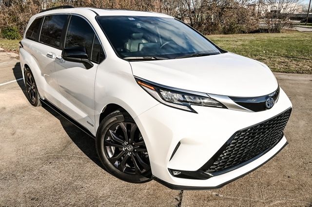 2021 Toyota Sienna XSE 7-Passenger Radar Cruise Nav Power Liftgate XM 2021 Toyota Sienna XSE 7-Passenger Radar Cruise Nav Power Liftgate XM