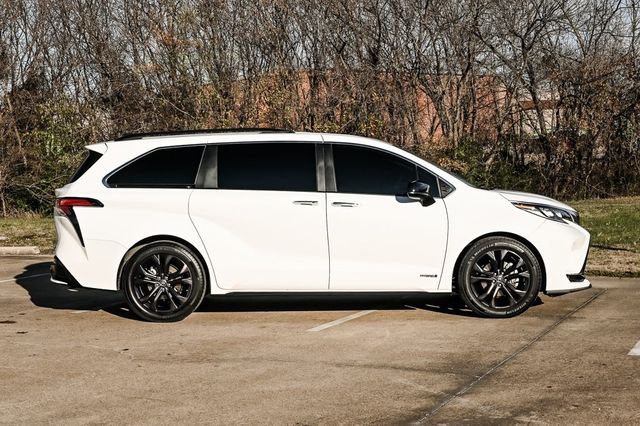 2021 Toyota Sienna XSE 7-Passenger Radar Cruise Nav Power Liftgate XM