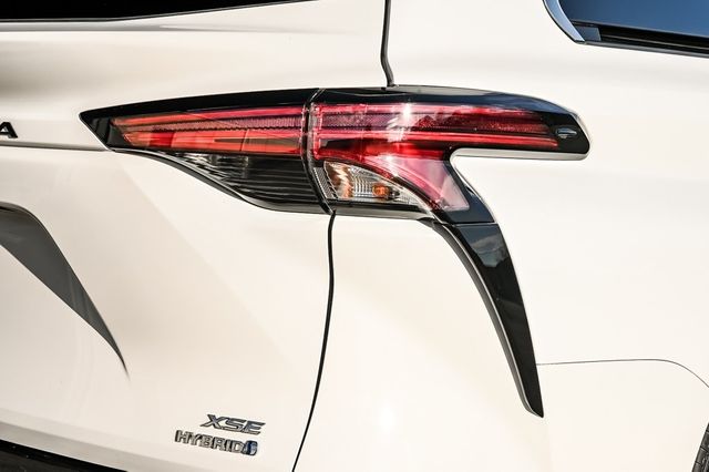 2021 Toyota Sienna XSE 7-Passenger Radar Cruise Nav Power Liftgate XM