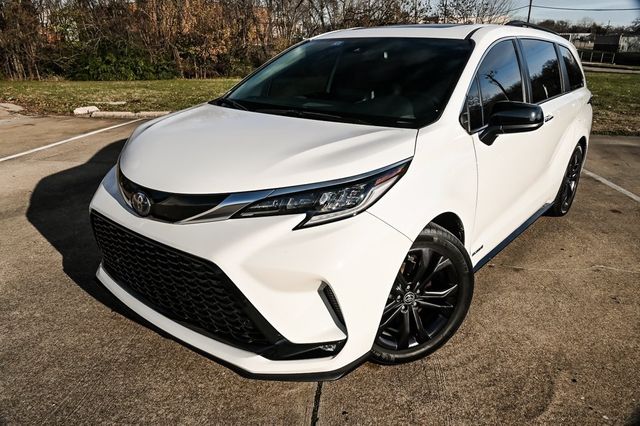 2021 Toyota Sienna XSE 7-Passenger Radar Cruise Nav Power Liftgate XM