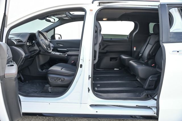 2021 Toyota Sienna XSE 7-Passenger Radar Cruise Nav Power Liftgate XM 2021 Toyota Sienna XSE 7-Passenger Radar Cruise Nav Power Liftgate XM