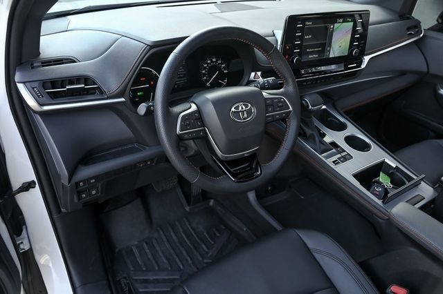 2021 Toyota Sienna XSE 7-Passenger Radar Cruise Nav Power Liftgate XM 2021 Toyota Sienna XSE 7-Passenger Radar Cruise Nav Power Liftgate XM