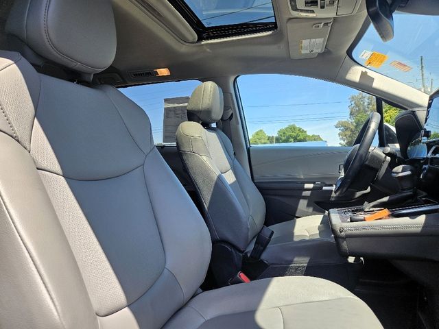 2021 Toyota Sienna XLE Wheelchair Van Handicap Ramp Van  