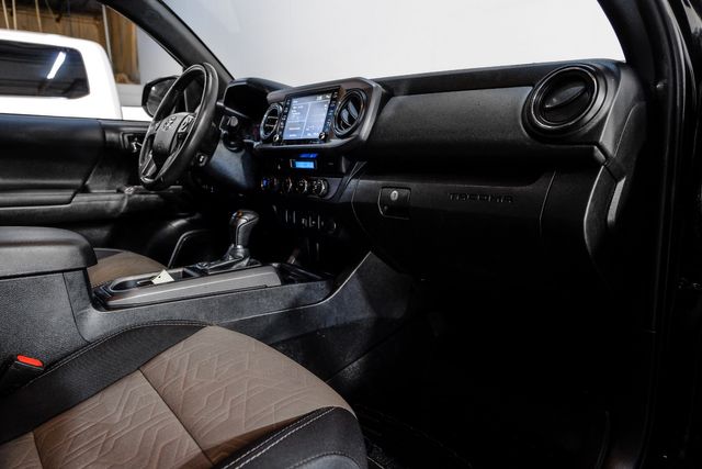 2021 Toyota Tacoma TRD Off-Road TRAILFX BUMPERS 32" BFG A/T 1 Owner | Dallas, TX | East Dallas Diesel 2021 Toyota Tacoma TRD Off-Road TRAILFX BUMPERS 32" BFG A/T 1 Owner | Dallas, TX | East Dallas Diesel