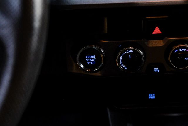 2021 Toyota Tacoma TRD Off-Road TRAILFX BUMPERS 32" BFG A/T 1 Owner | Dallas, TX | East Dallas Diesel 2021 Toyota Tacoma TRD Off-Road TRAILFX BUMPERS 32" BFG A/T 1 Owner | Dallas, TX | East Dallas Diesel