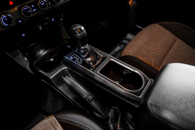 2021 Toyota Tacoma TRD Off-Road TRAILFX BUMPERS 32" BFG A/T 1 Owner | Dallas, TX | East Dallas Diesel 2021 Toyota Tacoma TRD Off-Road TRAILFX BUMPERS 32" BFG A/T 1 Owner | Dallas, TX | East Dallas Diesel