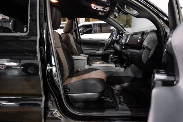 2021 Toyota Tacoma TRD Off-Road TRAILFX BUMPERS 32" BFG A/T 1 Owner | Dallas, TX | East Dallas Diesel 2021 Toyota Tacoma TRD Off-Road TRAILFX BUMPERS 32" BFG A/T 1 Owner | Dallas, TX | East Dallas Diesel