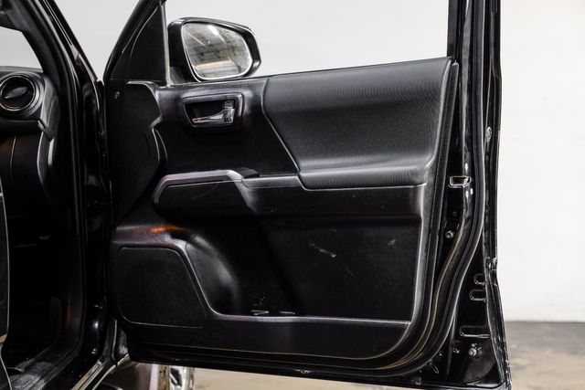 2021 Toyota Tacoma TRD Off-Road TRAILFX BUMPERS 32" BFG A/T 1 Owner | Dallas, TX | East Dallas Diesel 2021 Toyota Tacoma TRD Off-Road TRAILFX BUMPERS 32" BFG A/T 1 Owner | Dallas, TX | East Dallas Diesel