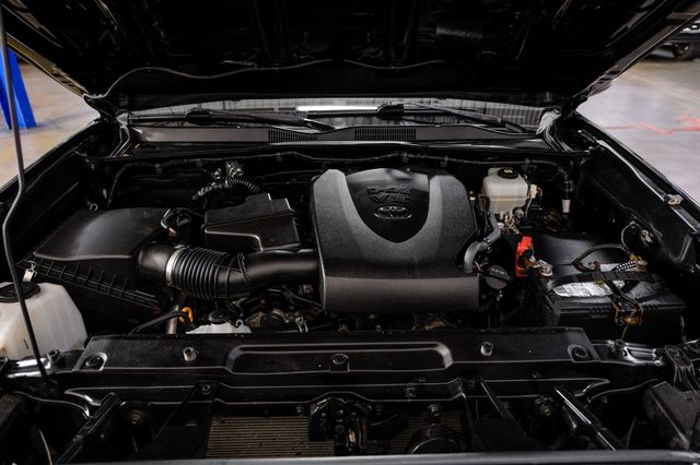 2021 Toyota Tacoma TRD Off-Road TRAILFX BUMPERS 32" BFG A/T 1 Owner | Dallas, TX | East Dallas Diesel 2021 Toyota Tacoma TRD Off-Road TRAILFX BUMPERS 32" BFG A/T 1 Owner | Dallas, TX | East Dallas Diesel