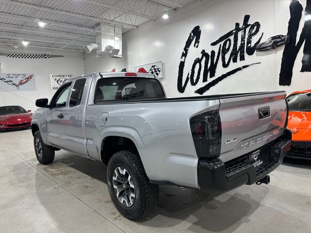 2021 Toyota Tacoma SR 2.7, Auto, Liner, Sills, Only 67k | Dallas, Texas | Corvette Warehouse 