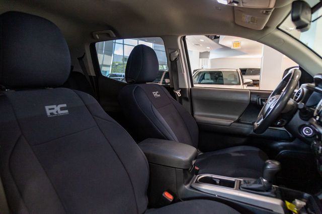 2021 Toyota Tacoma 4WD Crew Cab SR5