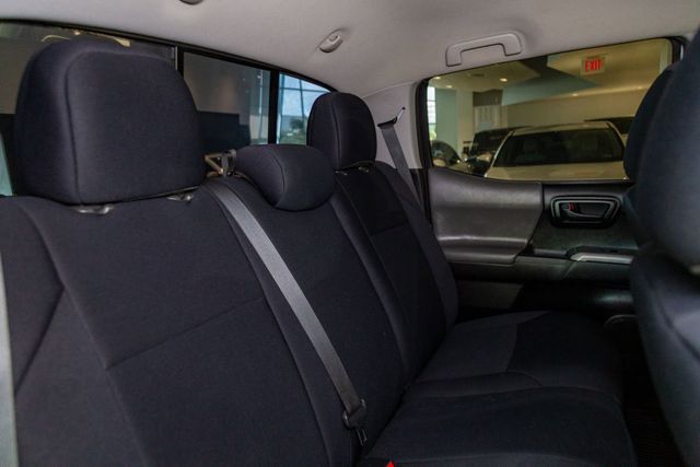 2021 Toyota Tacoma 4WD Crew Cab SR5