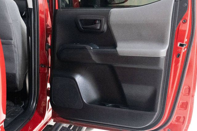 2021 Toyota Tacoma SR5 V6 4x4 4dr Double Cab 5.0 ft SB | Houston, TX | Houston Auto Credit 2021 Toyota Tacoma SR5 V6 4x4 4dr Double Cab 5.0 ft SB | Houston, TX | Houston Auto Credit