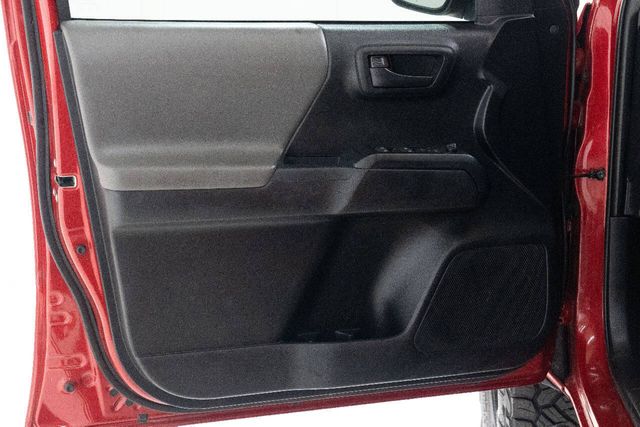 2021 Toyota Tacoma SR5 V6 4x4 4dr Double Cab 5.0 ft SB | Houston, TX | Houston Auto Credit 2021 Toyota Tacoma SR5 V6 4x4 4dr Double Cab 5.0 ft SB | Houston, TX | Houston Auto Credit