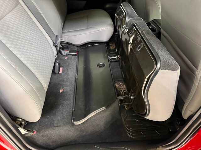 2021 Toyota Tacoma SR5 V6 4x4 4dr Double Cab 5.0 ft SB | Houston, TX | Houston Auto Credit 2021 Toyota Tacoma SR5 V6 4x4 4dr Double Cab 5.0 ft SB | Houston, TX | Houston Auto Credit