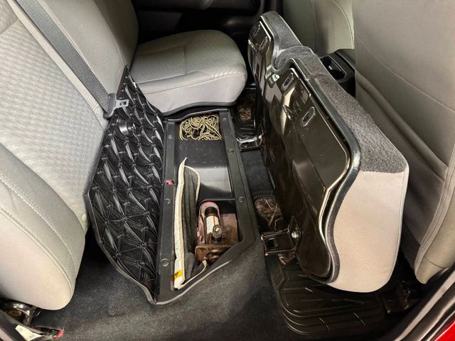 2021 Toyota Tacoma SR5 V6 4x4 4dr Double Cab 5.0 ft SB | Houston, TX | Houston Auto Credit 2021 Toyota Tacoma SR5 V6 4x4 4dr Double Cab 5.0 ft SB | Houston, TX | Houston Auto Credit