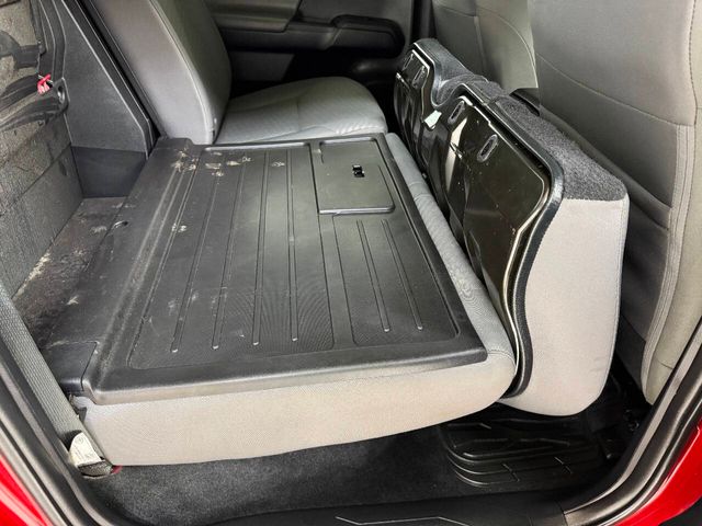 2021 Toyota Tacoma SR5 V6 4x4 4dr Double Cab 5.0 ft SB | Houston, TX | Houston Auto Credit 2021 Toyota Tacoma SR5 V6 4x4 4dr Double Cab 5.0 ft SB | Houston, TX | Houston Auto Credit