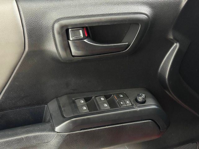 2021 Toyota Tacoma SR5 V6 4x4 4dr Double Cab 5.0 ft SB | Houston, TX | Houston Auto Credit 2021 Toyota Tacoma SR5 V6 4x4 4dr Double Cab 5.0 ft SB | Houston, TX | Houston Auto Credit