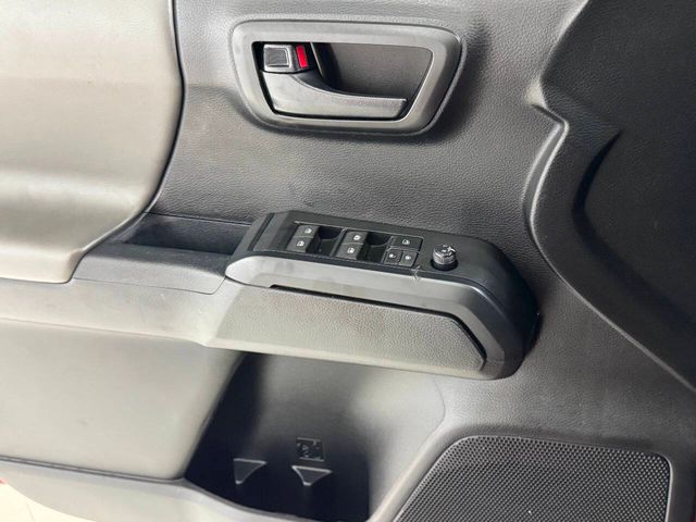 2021 Toyota Tacoma SR5 V6 4x4 4dr Double Cab 5.0 ft SB | Houston, TX | Houston Auto Credit 2021 Toyota Tacoma SR5 V6 4x4 4dr Double Cab 5.0 ft SB | Houston, TX | Houston Auto Credit