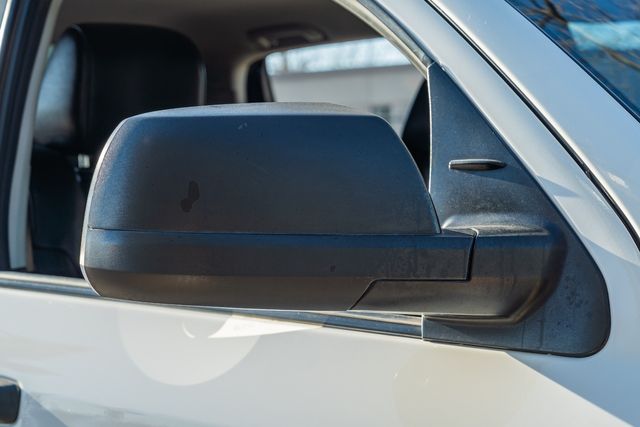 2021 Toyota Tundra SR5 CREWMAX 4X4 W/ UPGRADES / 1-OWNER | Austin, TX | Rocky Mountain Truck Stop Austin 2021 Toyota Tundra SR5 CREWMAX 4X4 W/ UPGRADES / 1-OWNER | Austin, TX | Rocky Mountain Truck Stop Austin